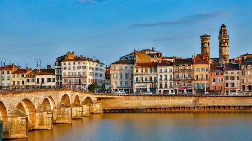 Vente à MÂCON